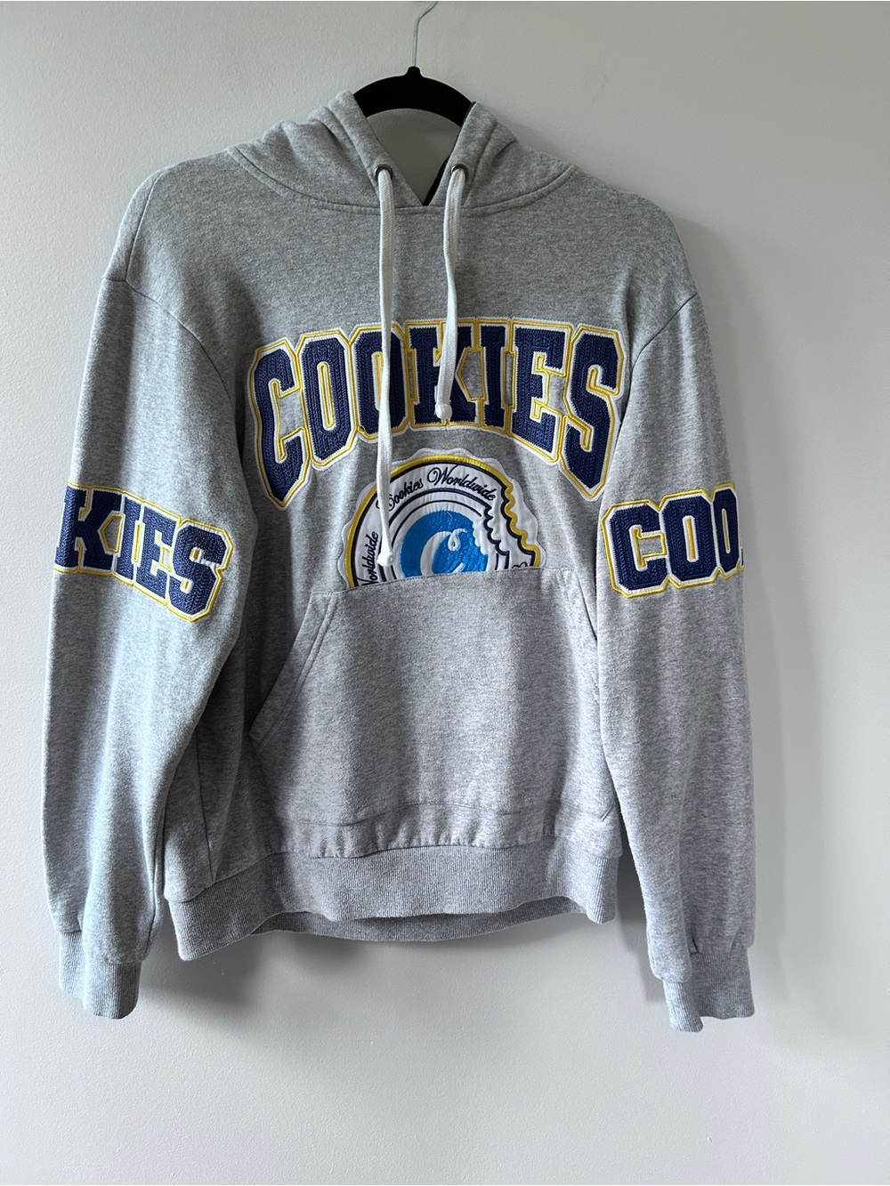 Cookies Worldwide Grey Embroidered Logo Pullover Hoodie Men’s Medium Streetwear